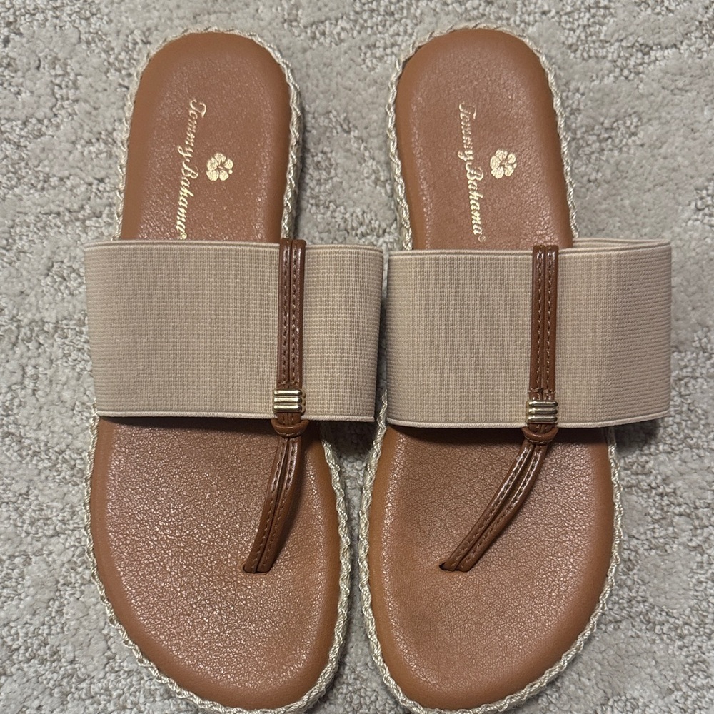 Tommy Bahama Women's Brown and Tan Sandals